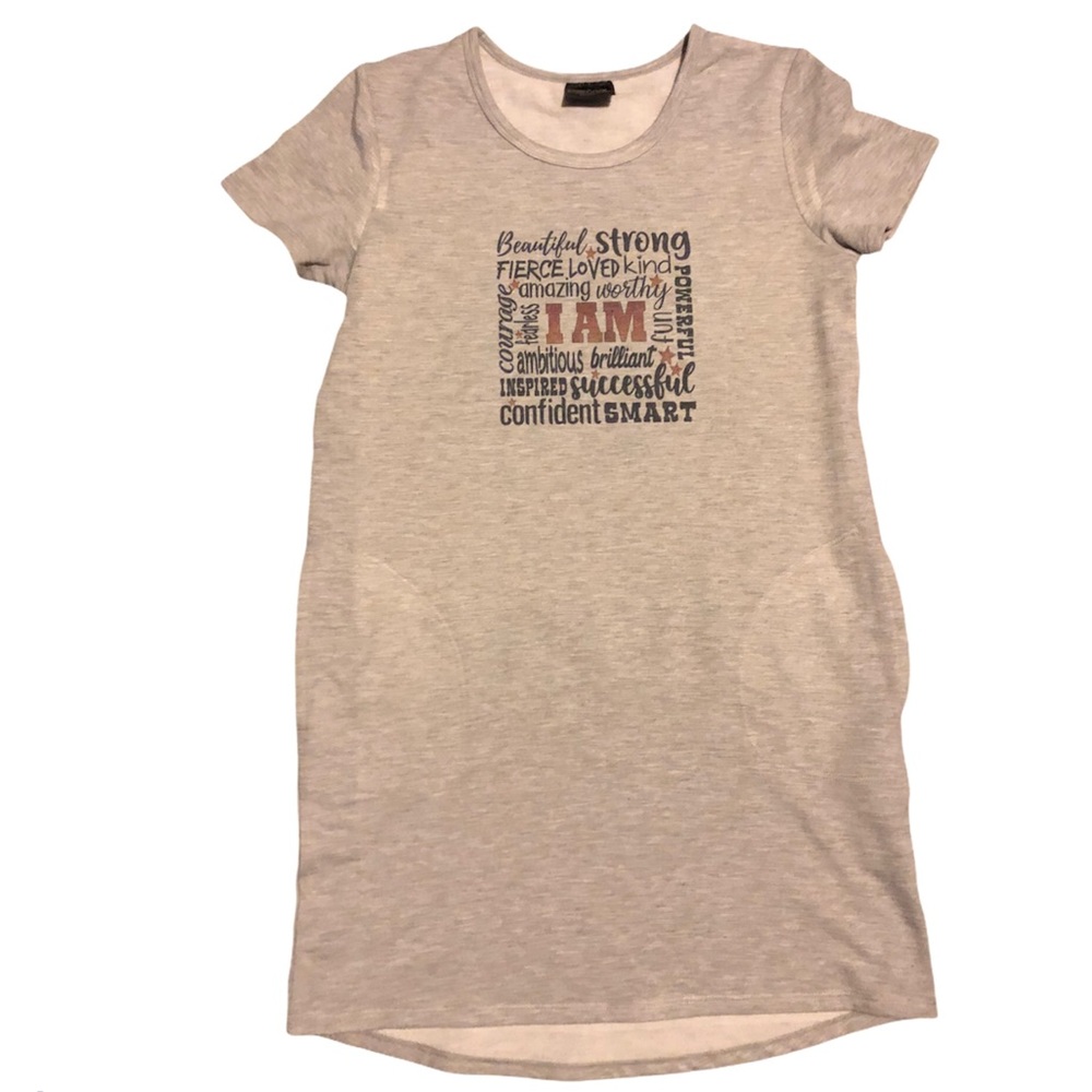 Girl’s gray Tshirt dress with pockets, Size 4/6